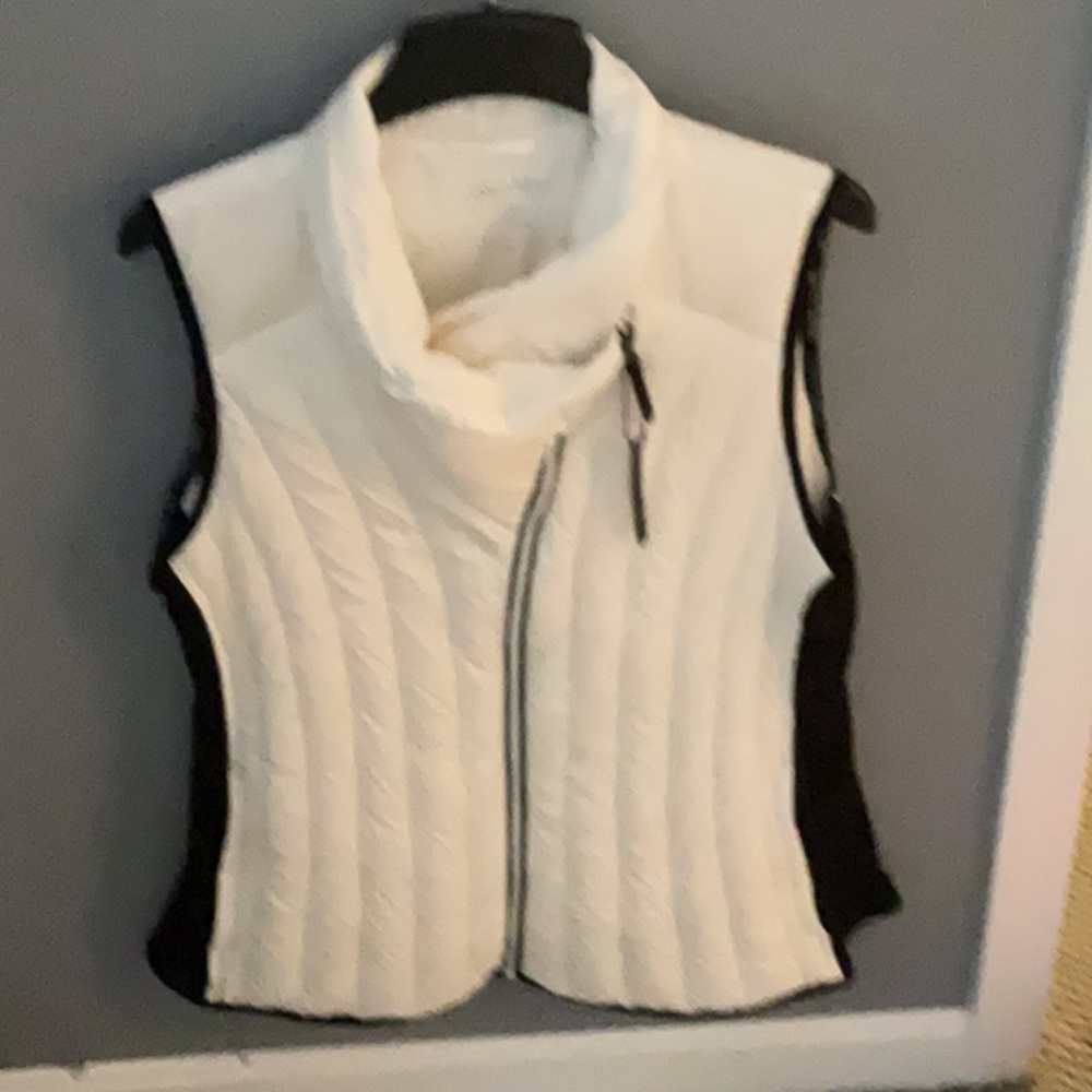 Calvin Klein Puffer Vest